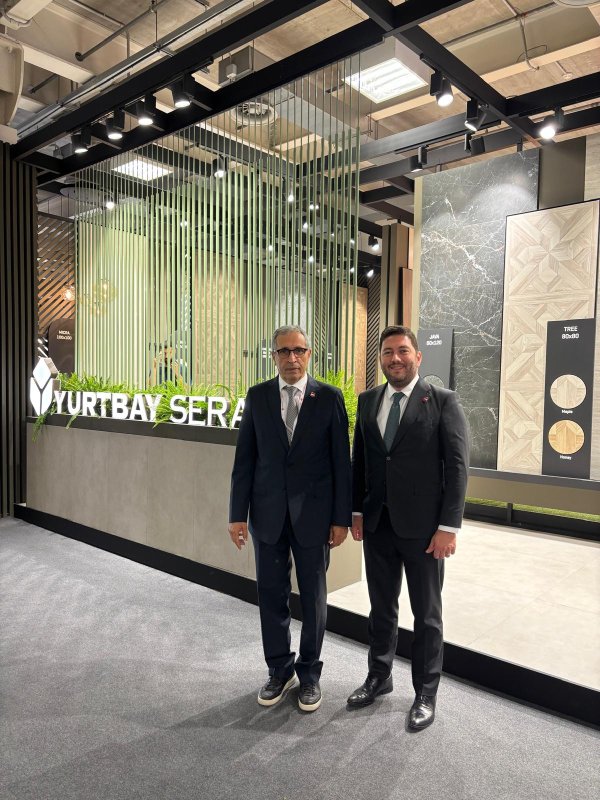 Bologna Şehrinde Düzenlenen Cersaie Fuarı’na Katılan Türk Firmalarına Ziyaret