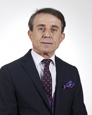 Nihat ÖZYURT
